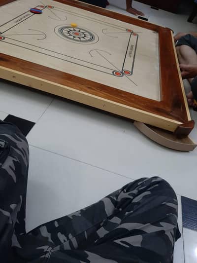 Carrom board for sale