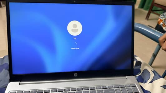 Hp Laptop 8V7FMKGN COREi5 touchscreen