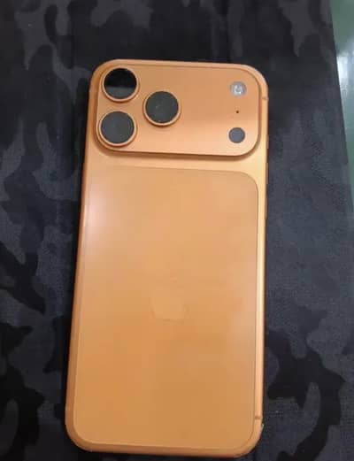 17 pro max 256 100 battry