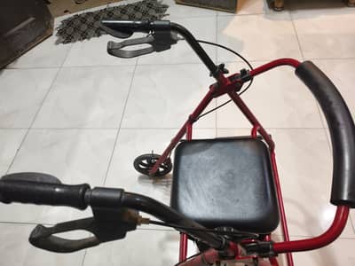 Walker for old peopl