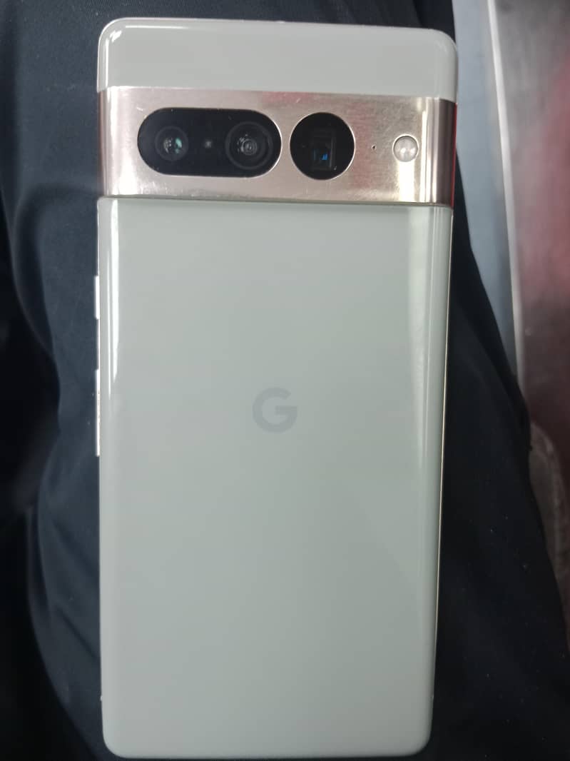 Google pixel 7pro 0