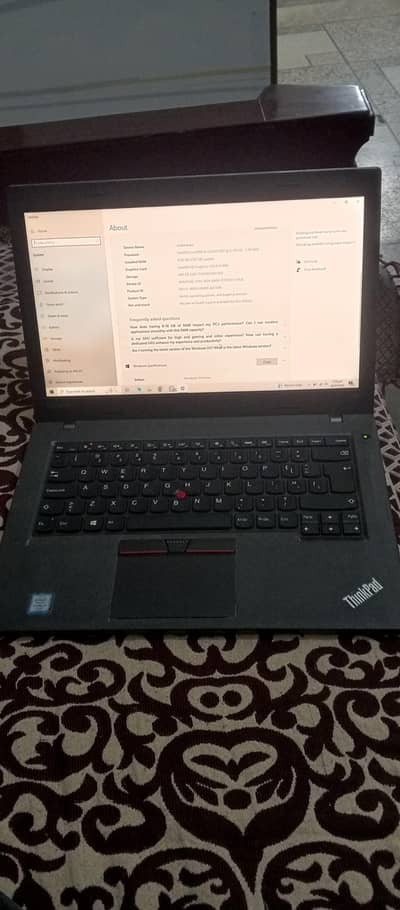 Lenovo Thinkpad i5 6th generation 8GB 256 SSD