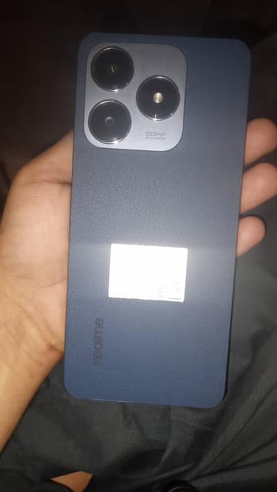 Realme c63