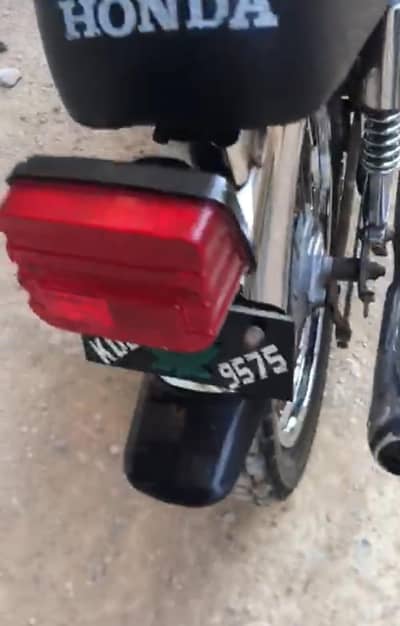 Honda bike 125 cc 0328/31/60/580/ urgent for sale model 2002