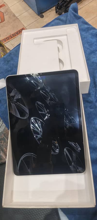 apple ipad pro M2 chip