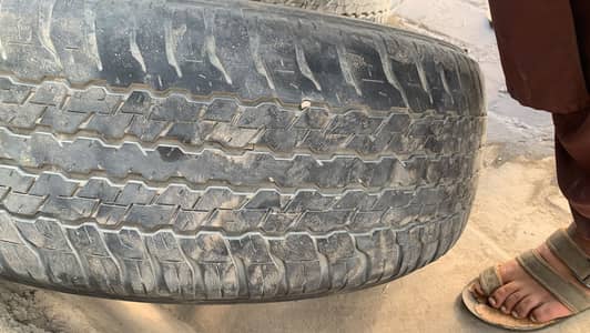 Size 18  Fortuner. Jenwen tires and trims.