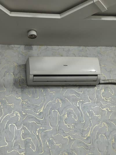 haier 1 ton DC inverter for sale