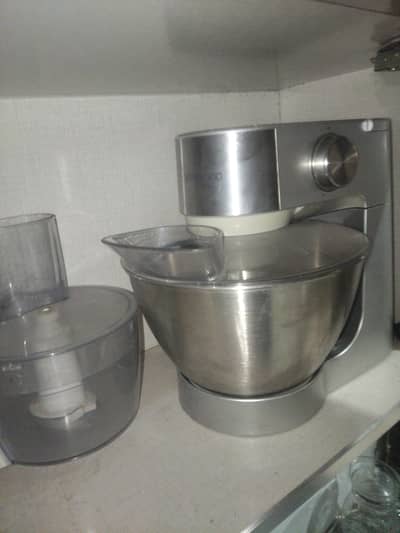 Kenwood juicer machine