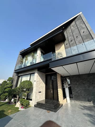 Luxury Living in DHA 1 Kanal Brand New House for Sale + 20 kB soler instal