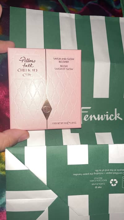 Charlotte tilbury original 100%  pillow talk cheek to chic blusher