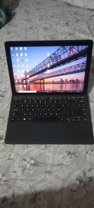 Dell latitude 2 in 1 detachable laptop - core i5 8th generation