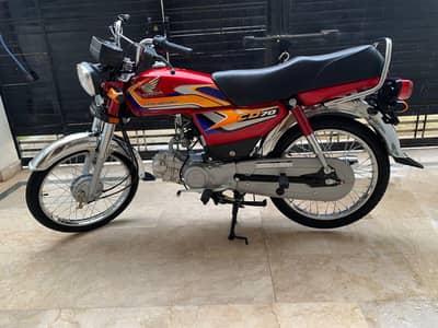 Honda CD 70 2025 model islamabad number first owner