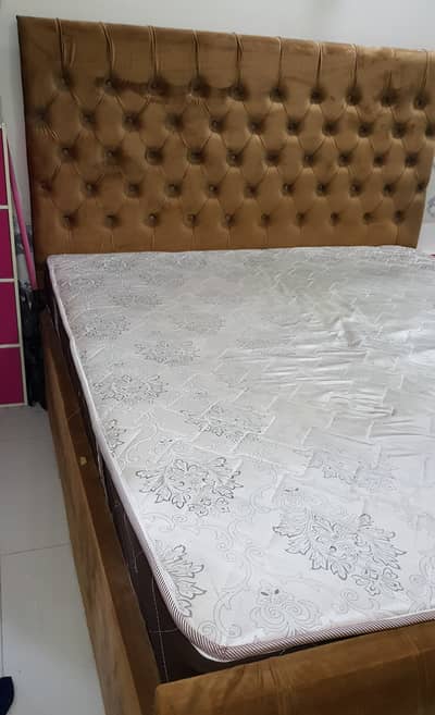 King Size Bed with Master Spring Mattress