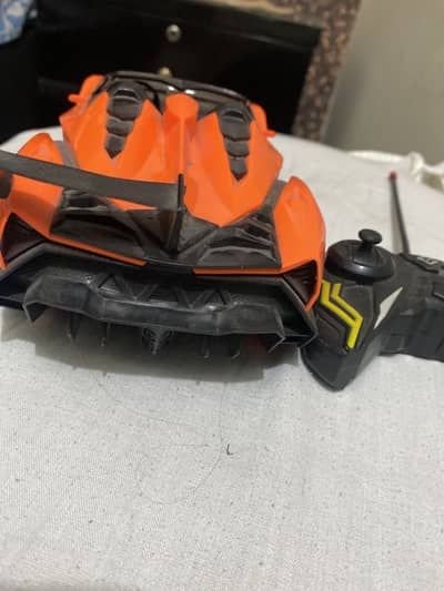 Remote control car