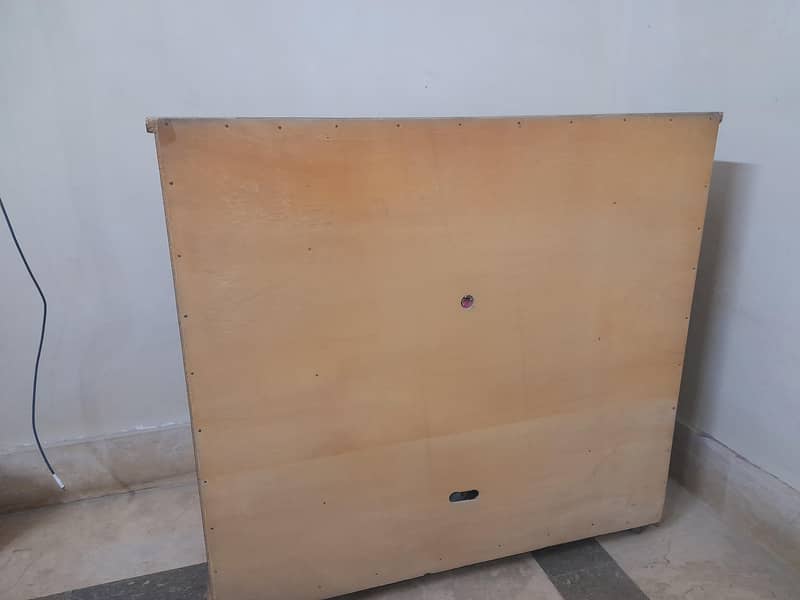 Study table/Computer table for sale 4