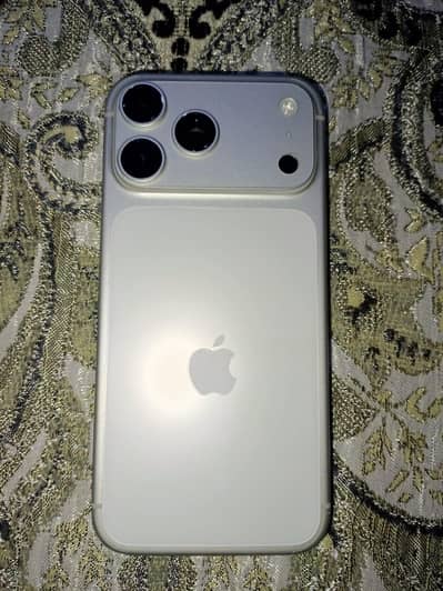 iphone 17 pro max 1TB