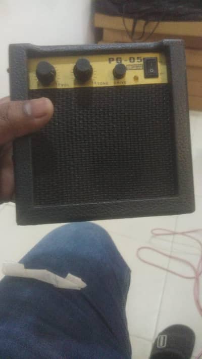 Electric Guitar Mini Amps Stock Available