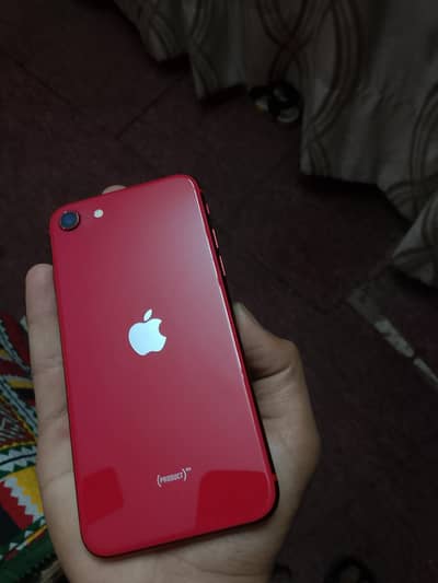 I PHONE SE 2020