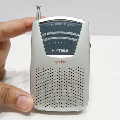 Vintage Matsui MATPR-40 FM/MW Pocket Radio with Excellent Reception