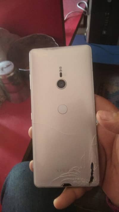 Sony Xperia zx3 4gb/64gb