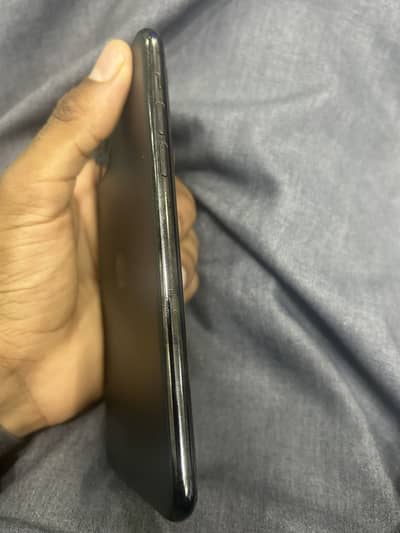 11 pro max 64gb BATTERY 84 all okay 10/10 lush Waterpack