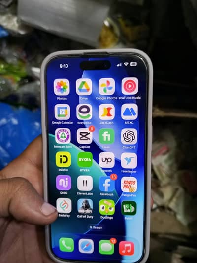 i phone 15 pro| 256 GB| 1 MONTH SIM TIME