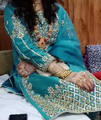 Faiza saqlain preloved replica