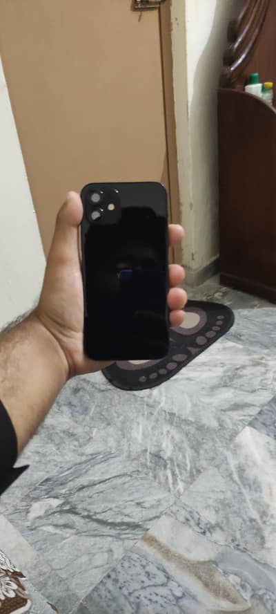 iPhone  12 in lush condition available