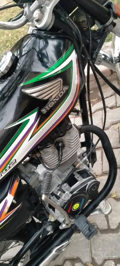 16 model in multan sealed engine