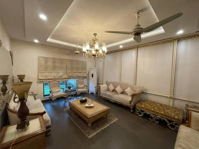 1 Kanal Beautiful Portion