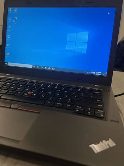 Lenovo Laptop i5 6 gen 8/128 GB