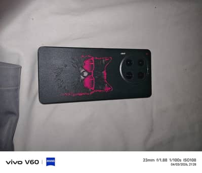 TECHNO CAMON 30 12/256