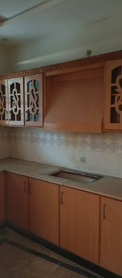 G-11 park face coner