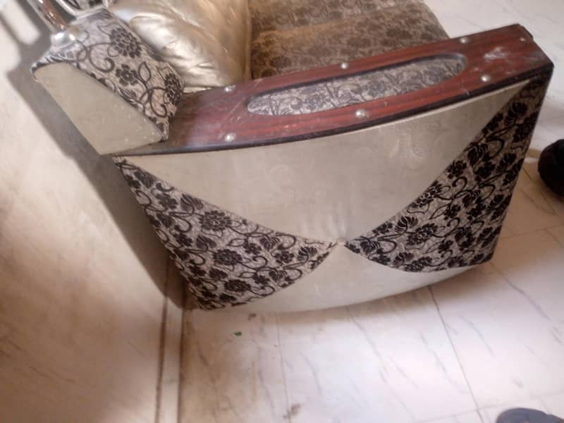 One Double Two Single Seat sofas 4