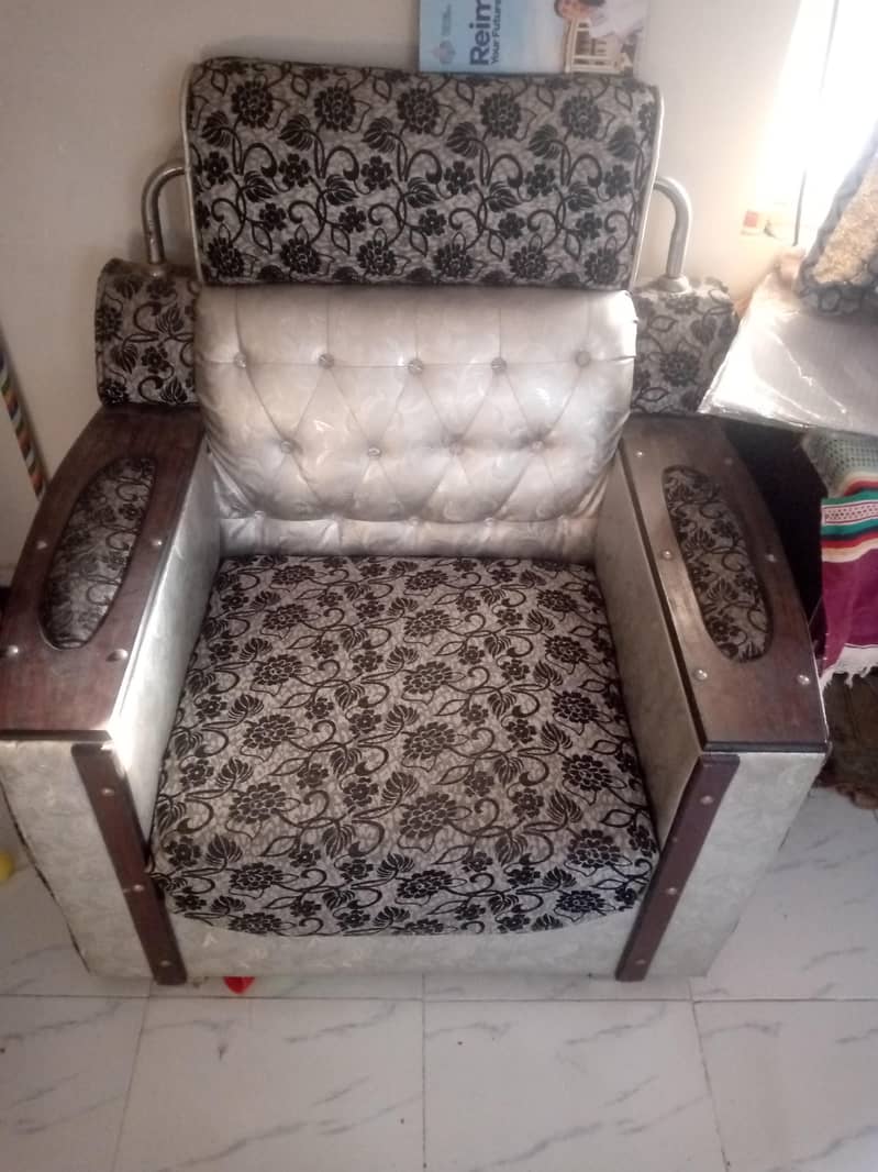 One Double Two Single Seat sofas 5