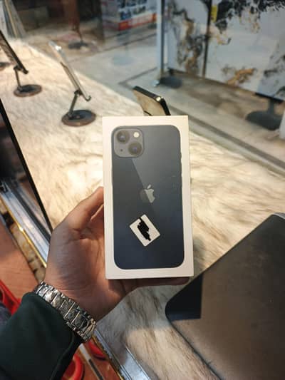 iphone 13 JV 128 gb non active box pack