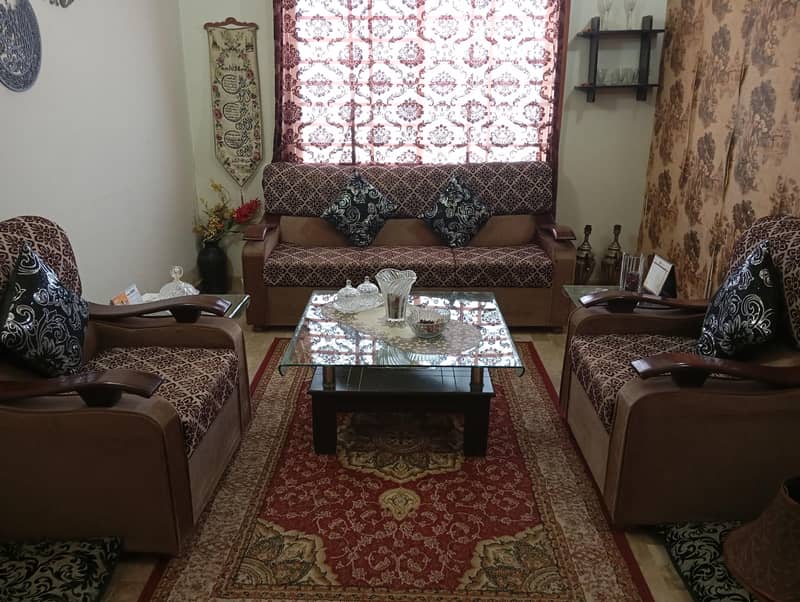 5 Seaters Sofas & 3 Tables 0