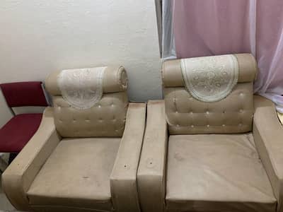 sirf sheet kharab hai baqi  thek hai