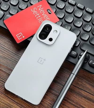 ONEPLUS 13S