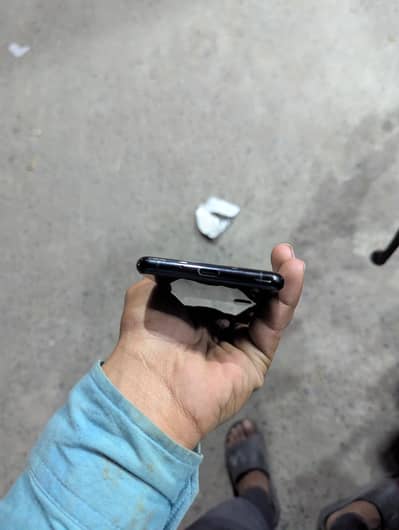 Sony Xperia Mark 5 8 128 urgent sale