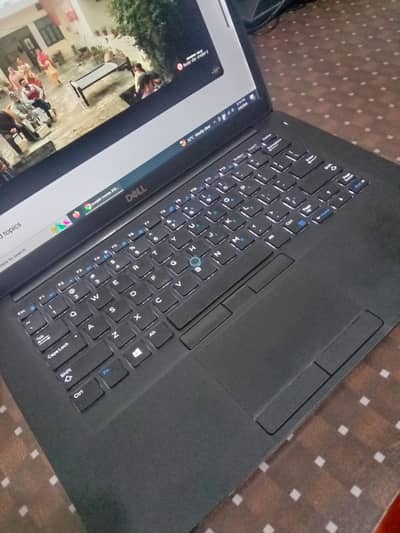 Dell 7490 i7 8th Gen 8 256 10/10