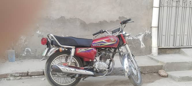 Honda 125 Totally original hain 03136807766