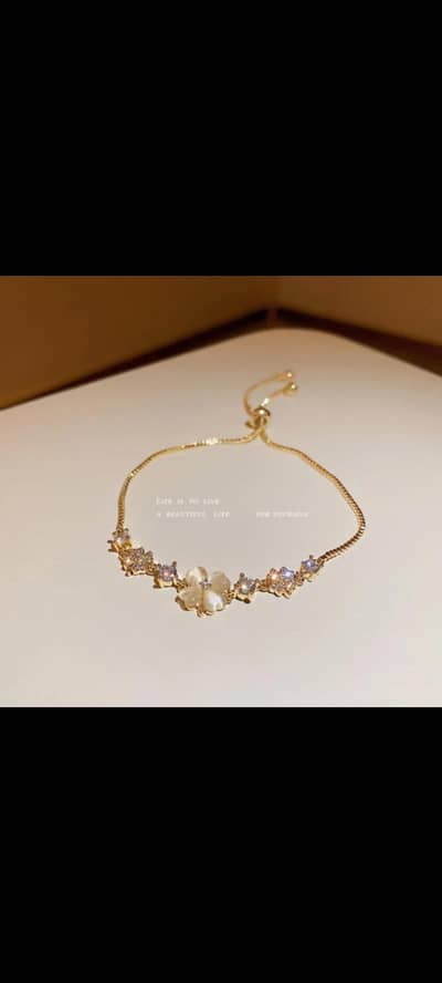 1 Pc Gold Plated Flower Charm Bracelet