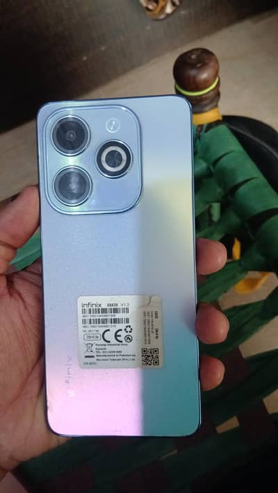 Inifinix Hot 40i 8/256 box charger