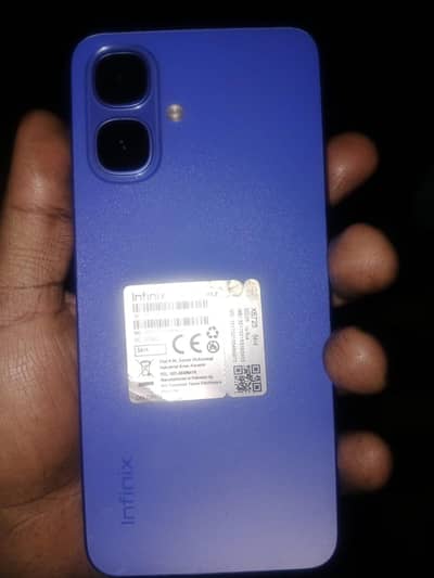 9 manth warnity hai  all ok hai pesa ki zorort hai islaya sail kar rah