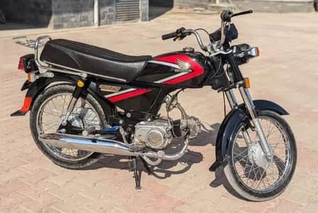 Honda CD 70 urgent for sale raabta number call me WhatsApp 03072587001