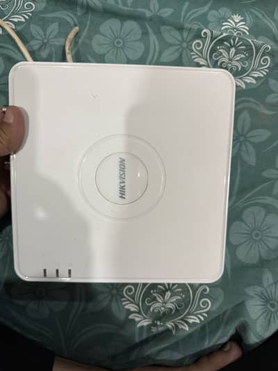 Hikvision cctv 5 camera with 8 camera dvr