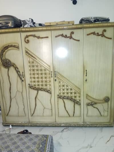 4 door large wordrobe