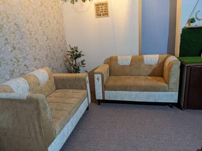 BRAND NEW 4 seater sofa set