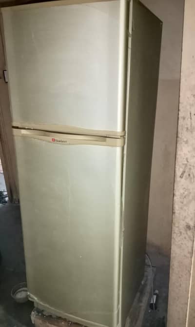 fridge fully working no fault  Rs 45000 only